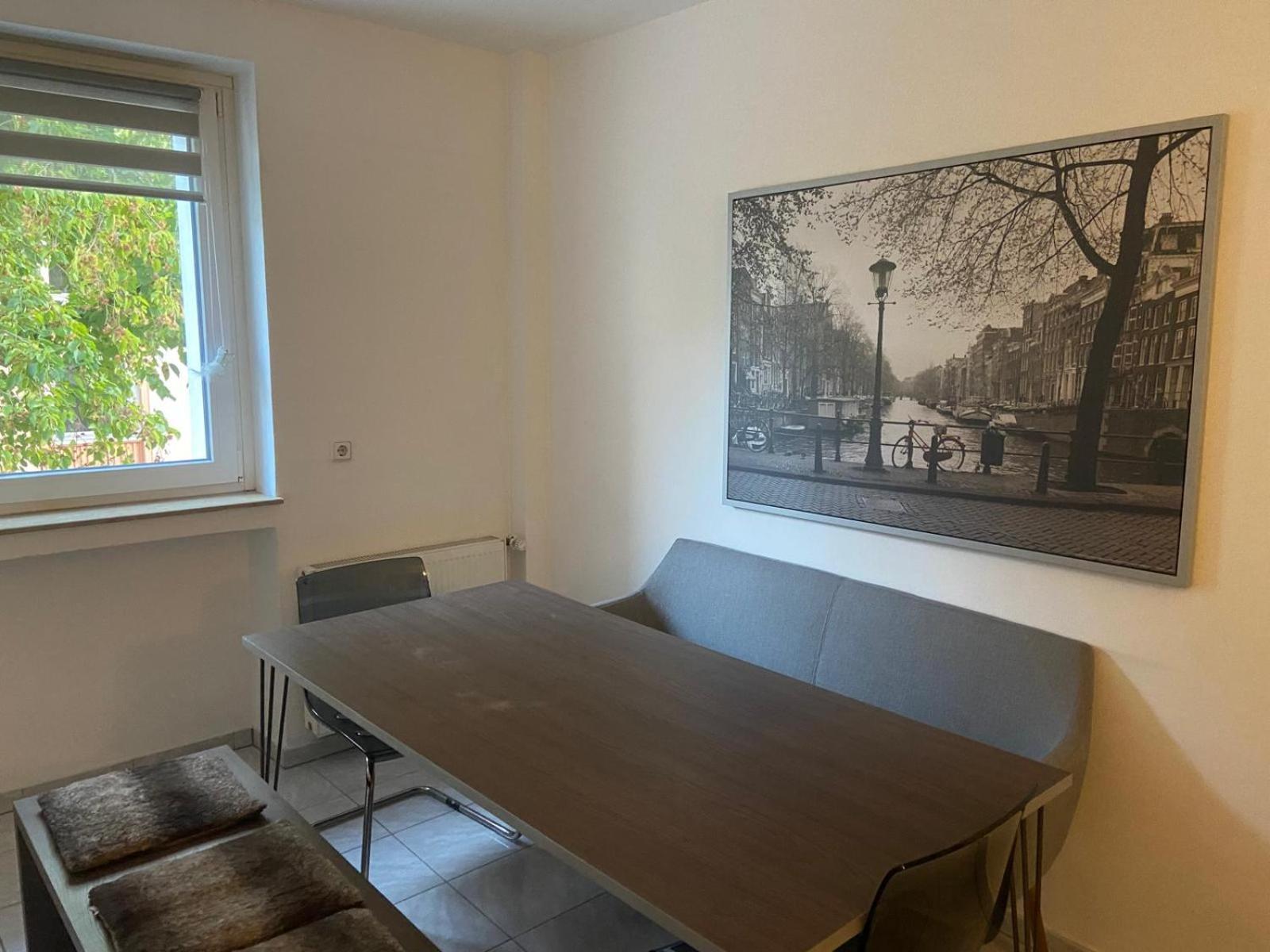 Cozy In Center Appartement Keulen